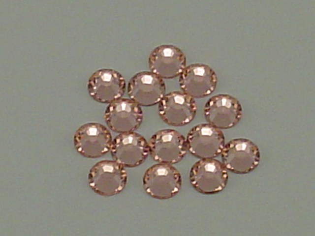 72 pcs. 20ss LIGHT PEACH HOTFIX European Rhinestones